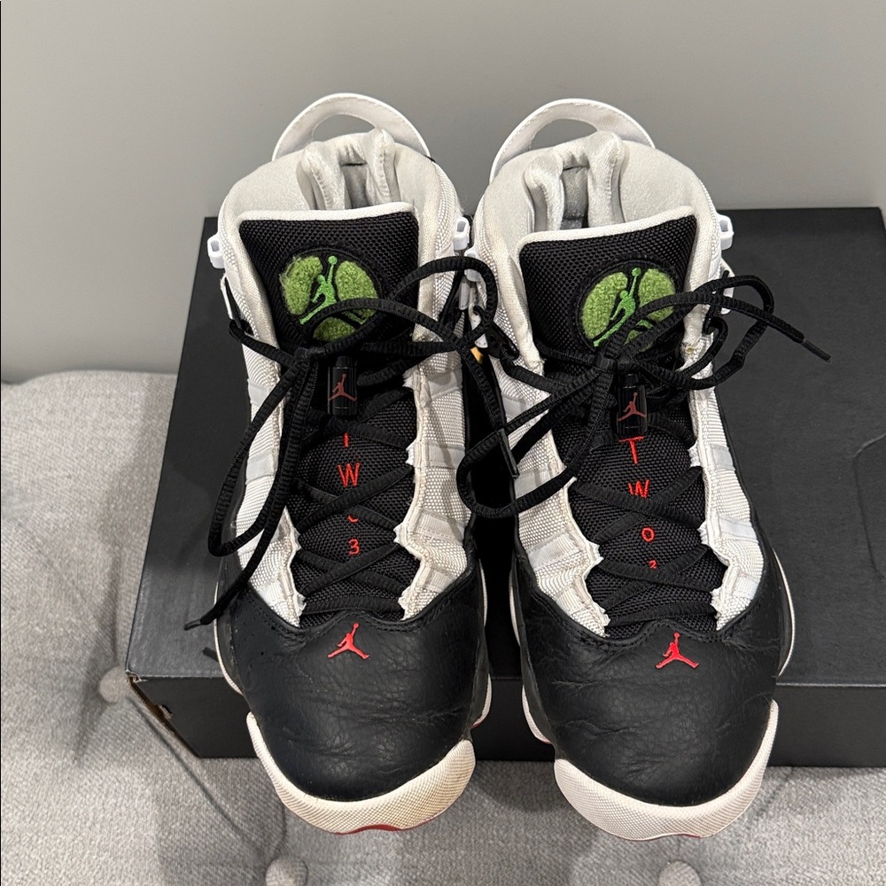 Jordan 6 Rings - Picture 8 of 8